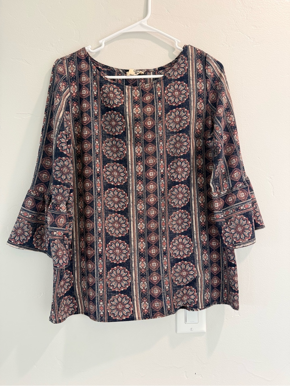 Floral Stripe Bell-Sleeve Blouse in Navy & Rust